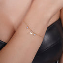 14P00149. - Colgante de oro amarillo de 14 quilates con detalle de corazón de niño sonriente