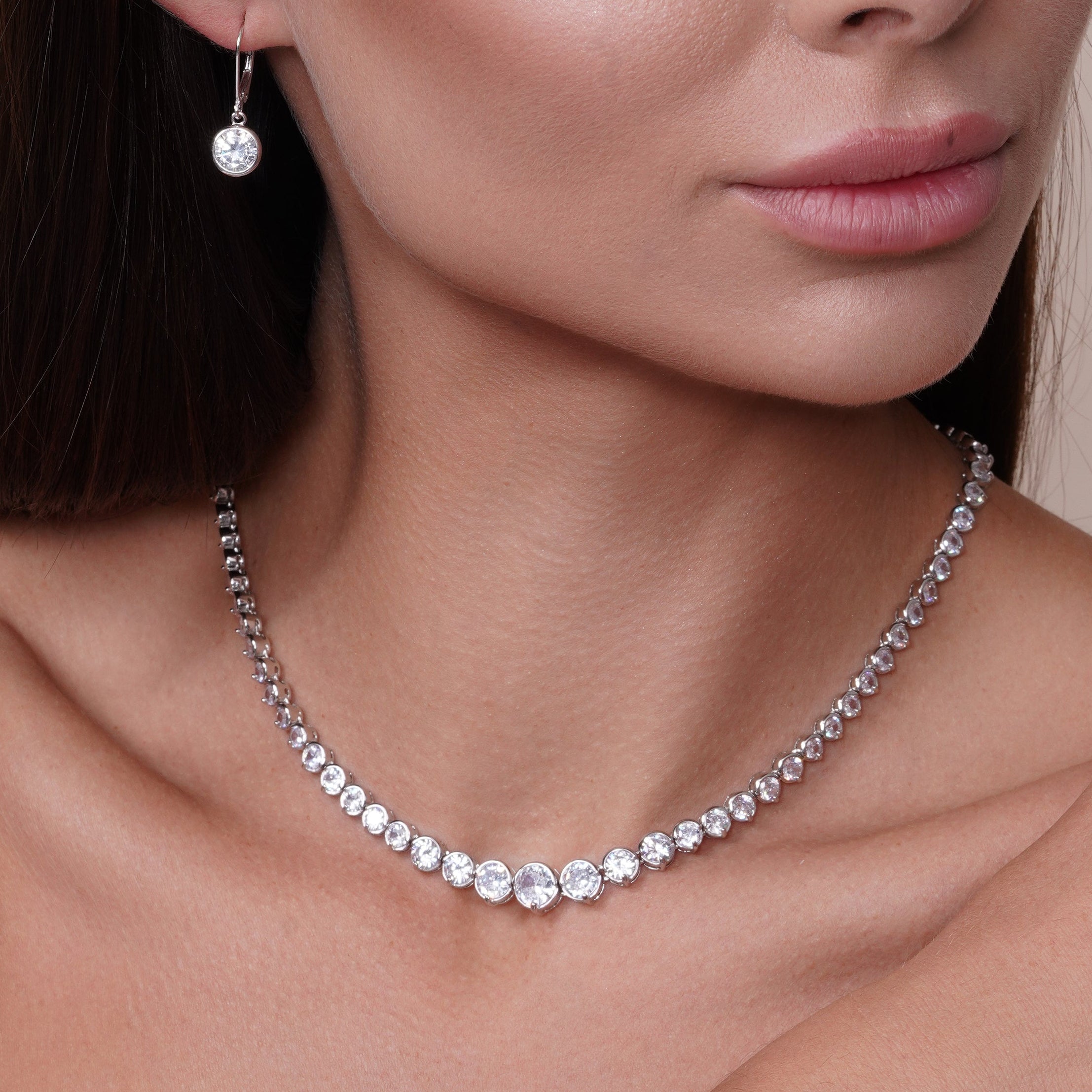 Collar de tenis con circonita cúbica y cadena chapada en rodio de plata 925 - BGP00451