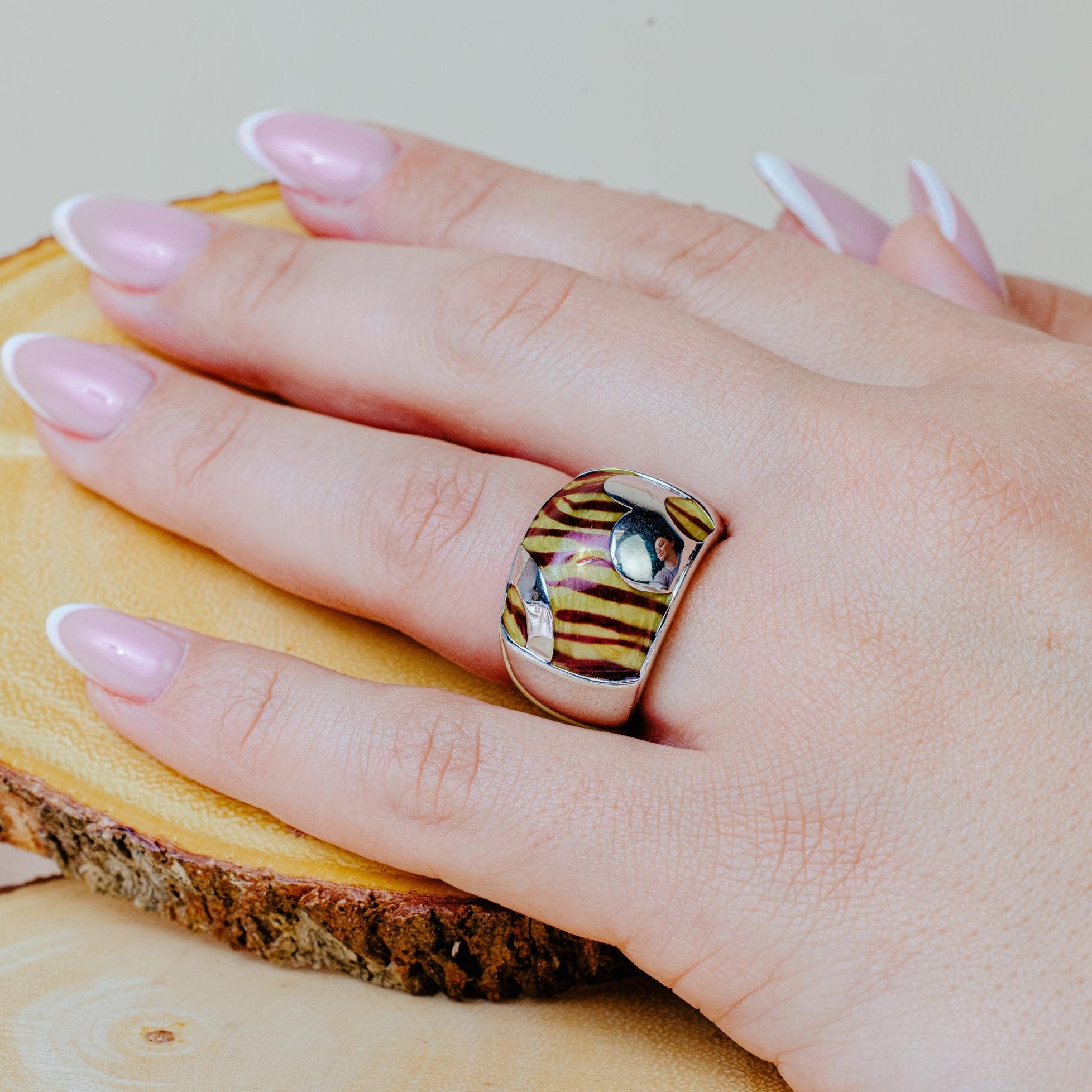 Clearance-Silver 925 Rhodium Plated Tiger Stripes Ring - BGR00152