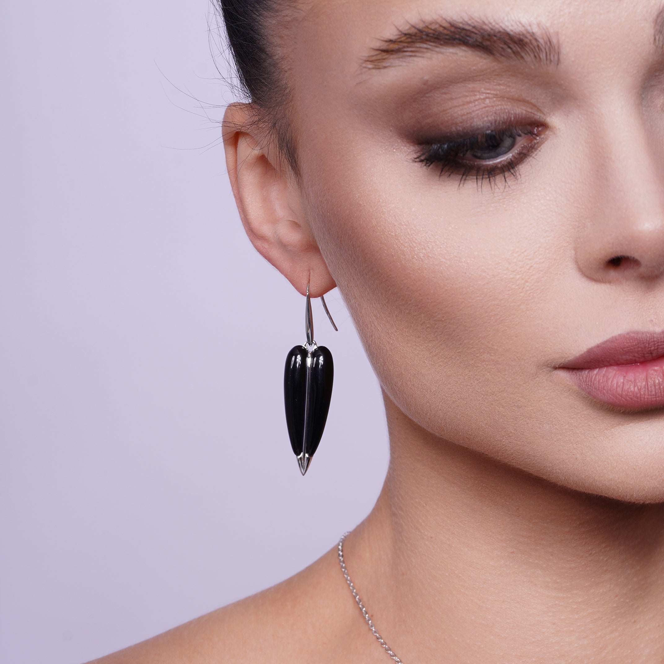 Liquidación - Conjunto de pendientes y collar con gancho de ónix negro puntiagudo, plata 925 rodiada - BGS00133