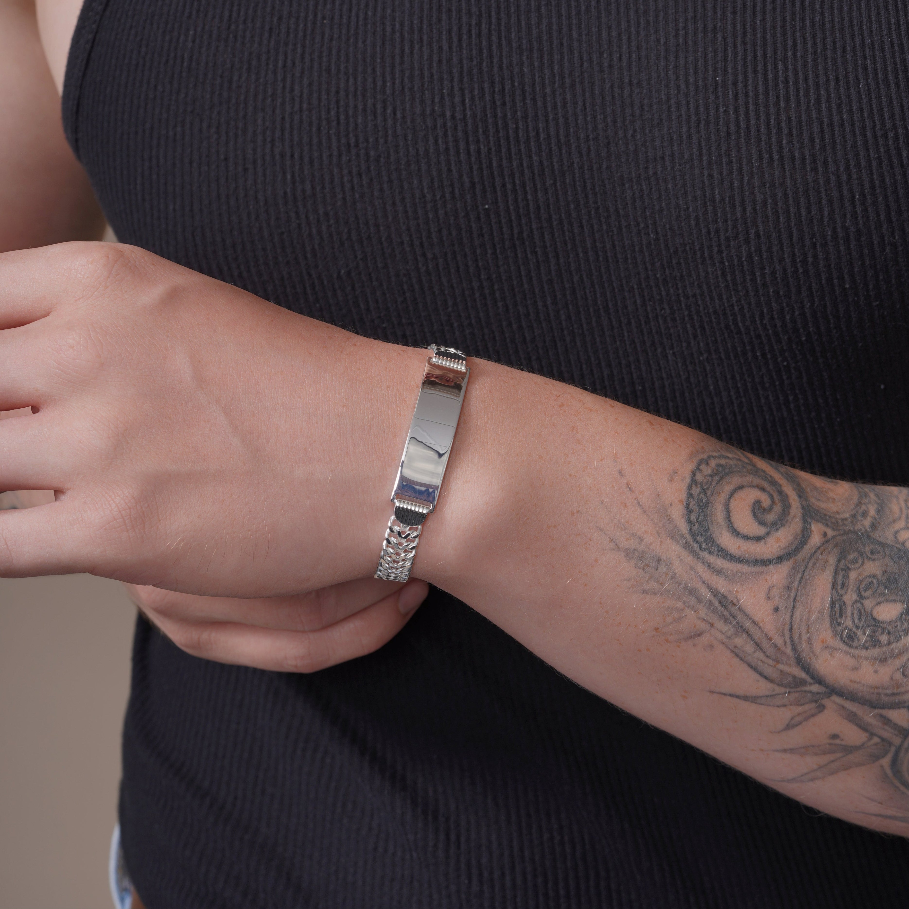 925 Sterling Silver Double Curb 8.8mm ID Bracelet - CDIB00029