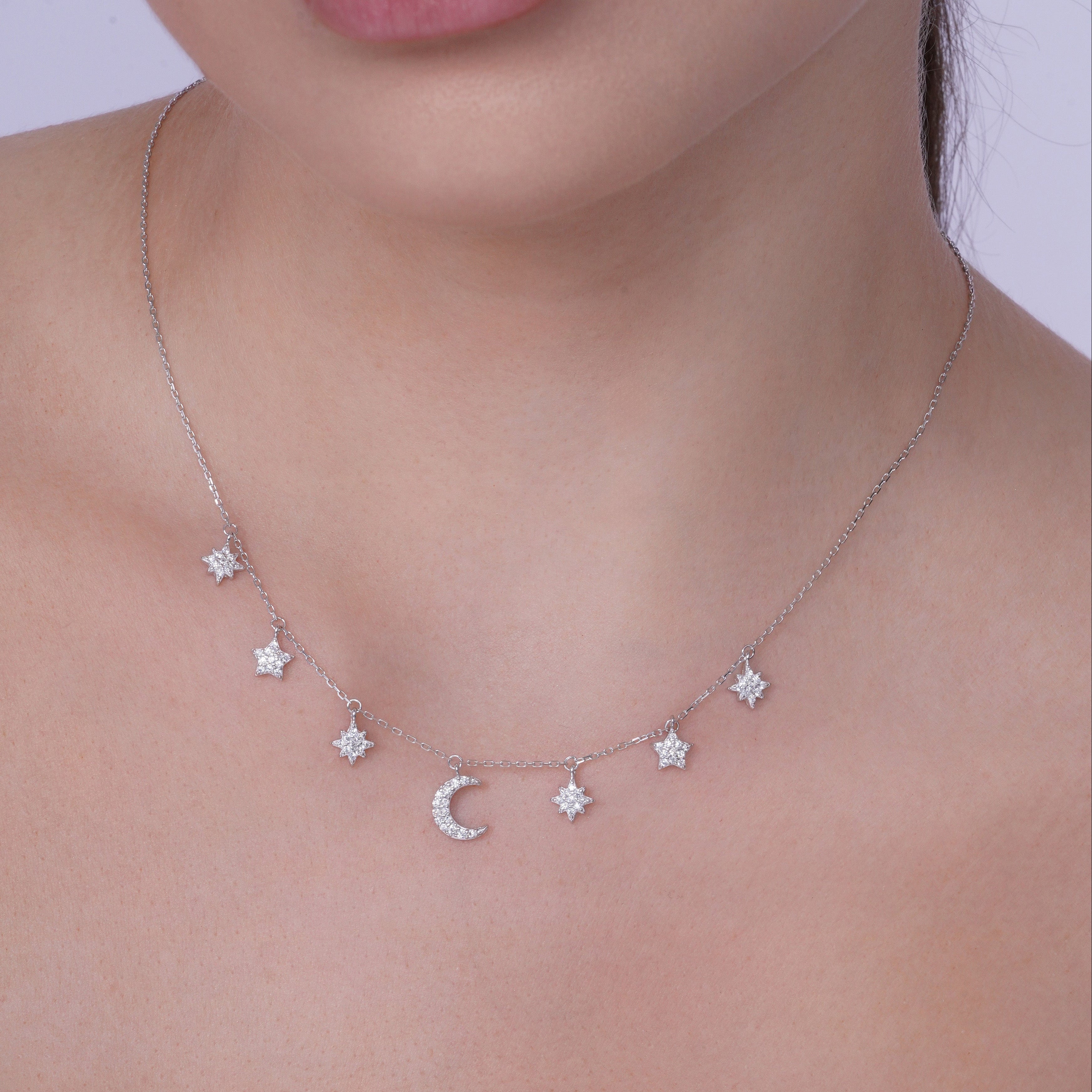 Collar de plata de ley 925 rodiada con circonitas cúbicas, estrella y luna creciente - GMN00089