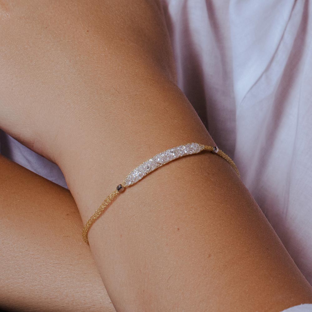 Pulsera italiana con centro de circonita cúbica de malla chapada en oro de plata 925 - ITB00041GP