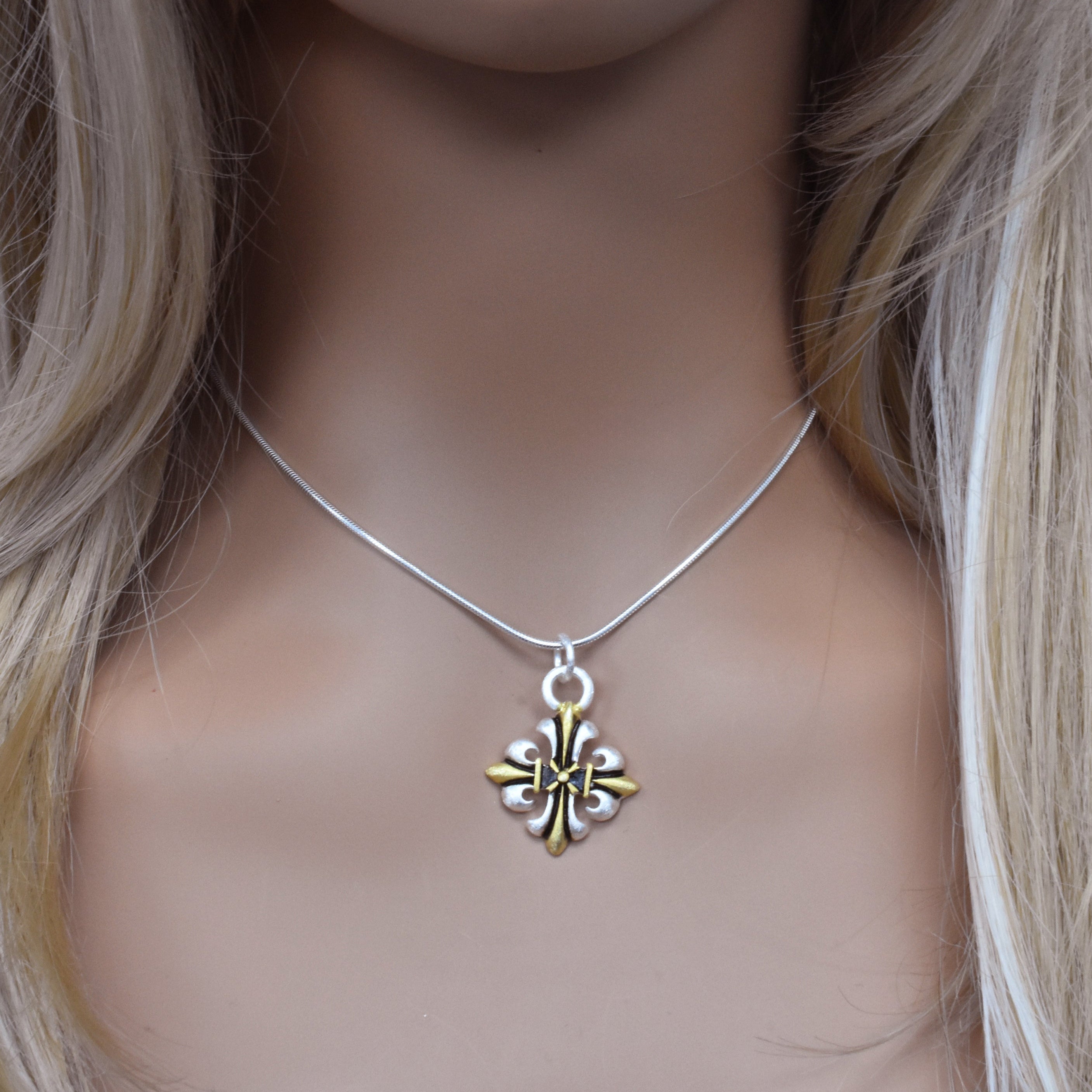 Clearance-Two-Tone 925 Sterling Silver Matte Finish Cross Fleury Pendant - SPP00015