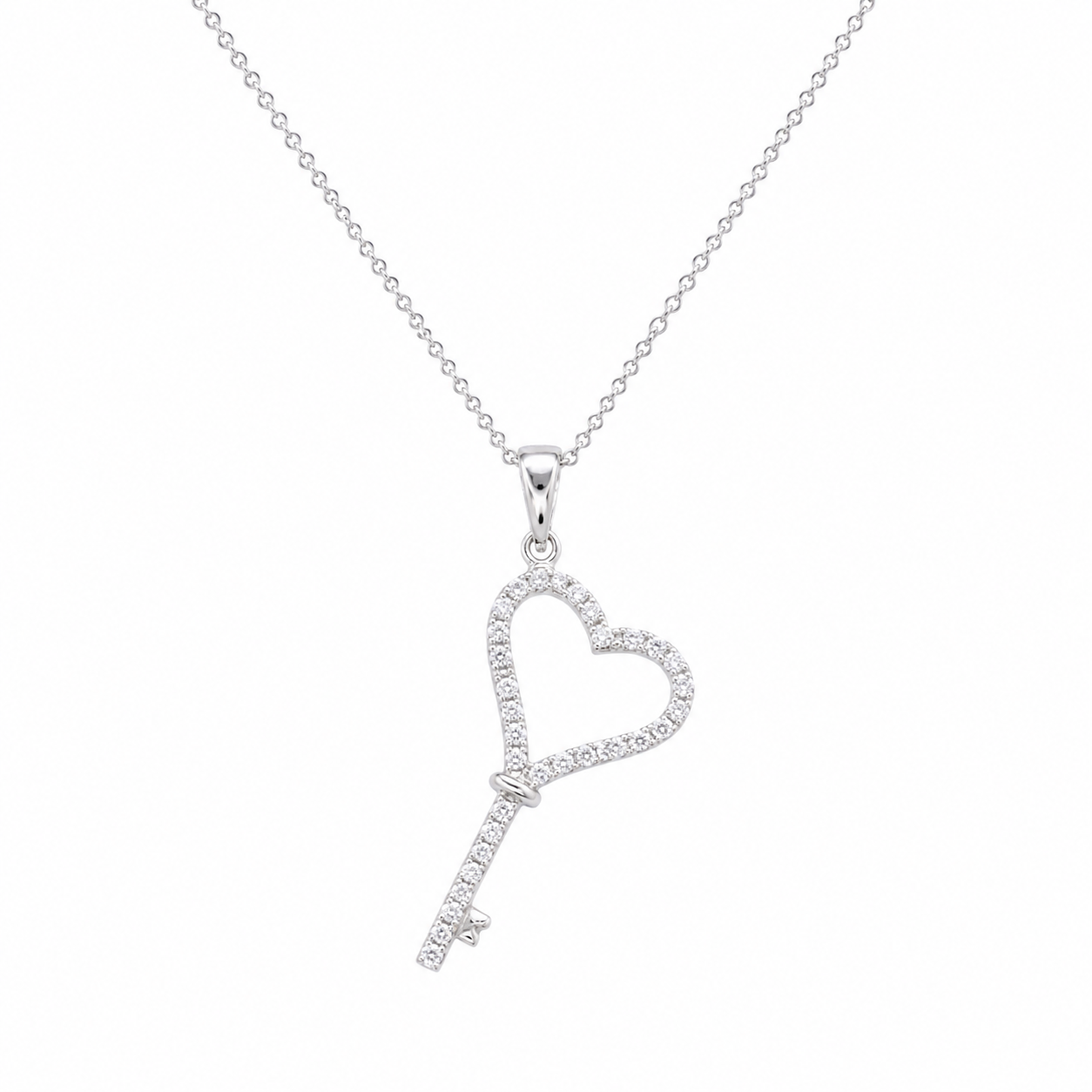Collar con colgante de llave de circonita transparente chapado en rodio de plata 925 - STP01000