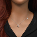 Collar con colgante de copa de vino en plata de ley 925 rodiada, circonita cúbica y perla sintética - STP01654