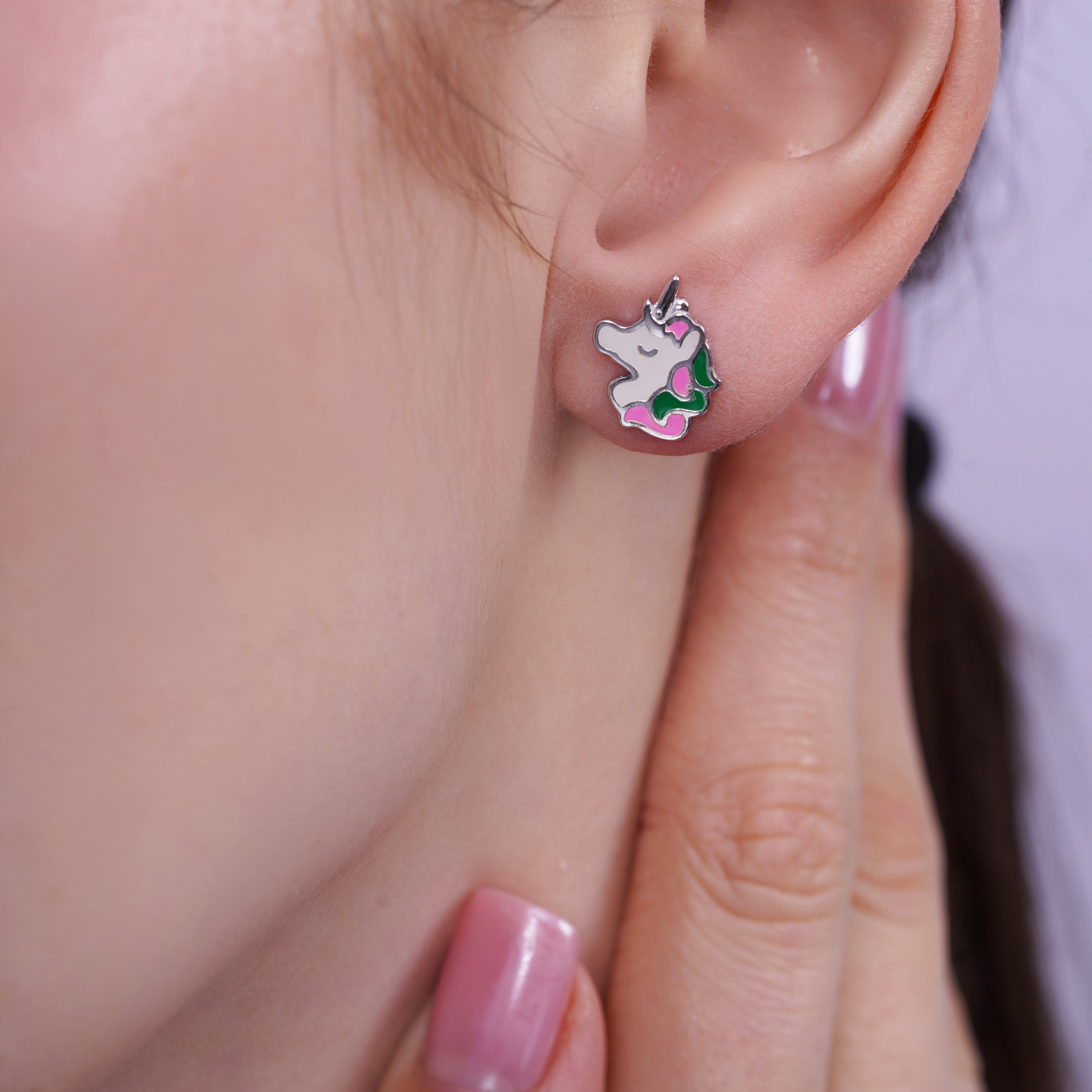 Pendiente de botón de plata de ley rodiada con doble banda de 4,5 mm x 21 mm - GME00131