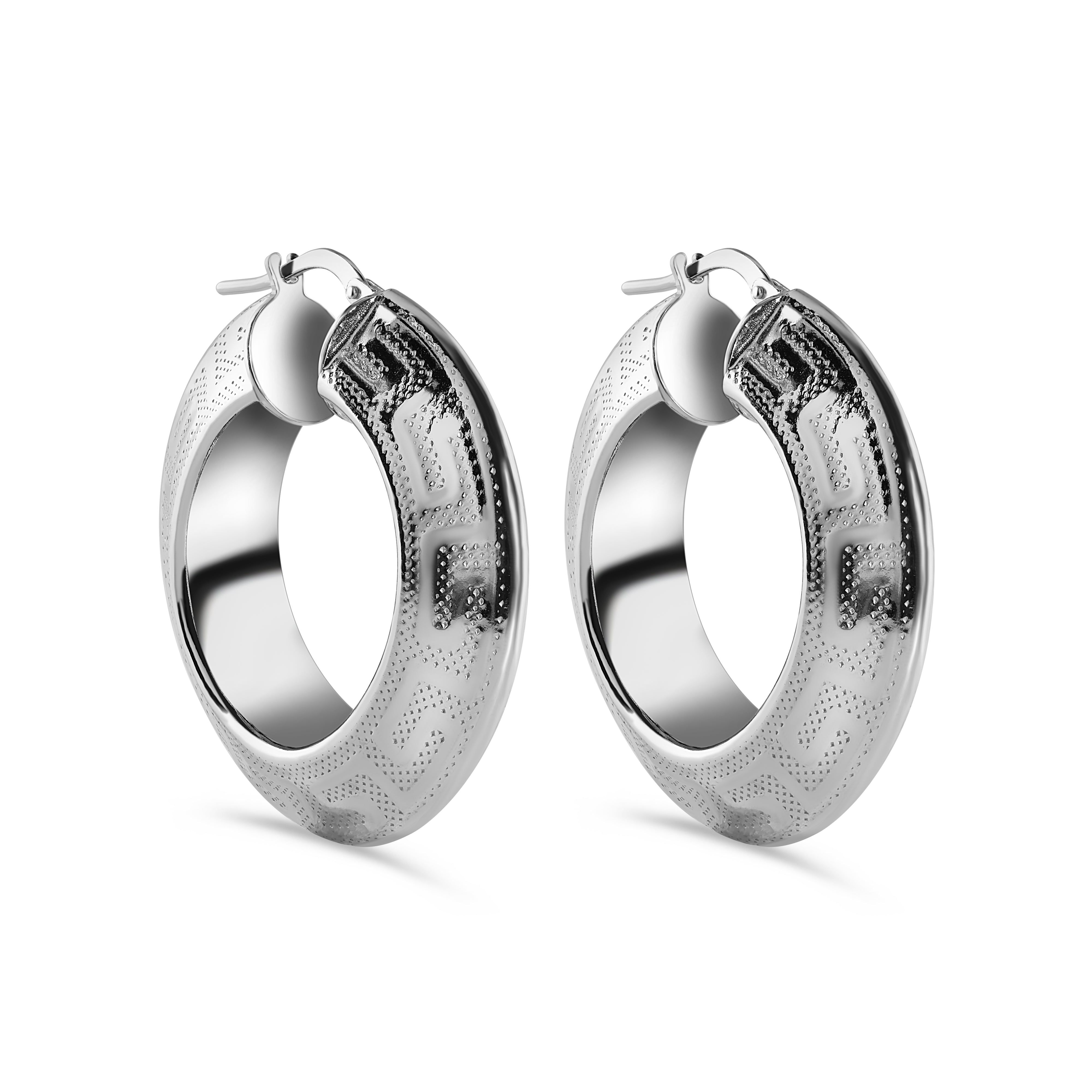 Pendiente de cierre con llave griega de plata de ley 925 rodiada (8,3 mm x 7 mm) - ARE00048RH