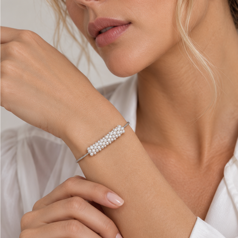 Pulsera de lazo con barra inclinada y nácar sintético en plata de ley 925 rodiada - BGB00296