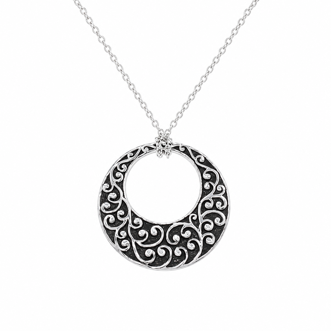 Collar con colgante de flor circular abierta en plata 925 rodiada - BGN00048