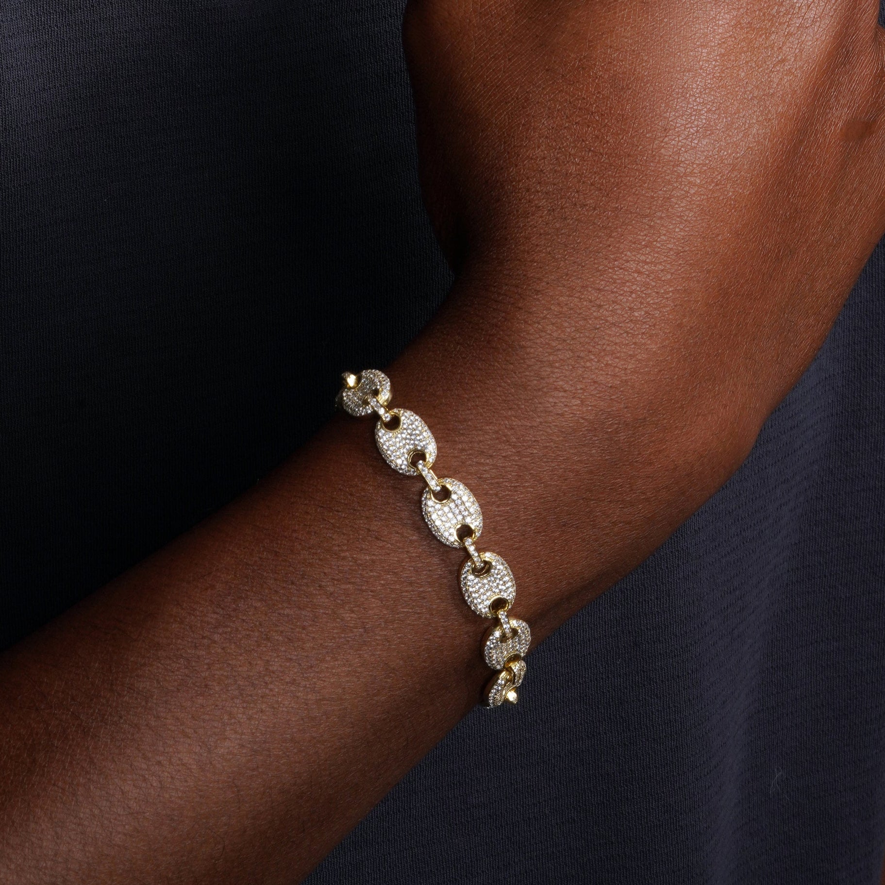 Cadena o pulsera de eslabones ovalados de 10,5 mm con incrustaciones de circonitas cúbicas en plata de ley 925 bañada en oro - CHCZ114 GP