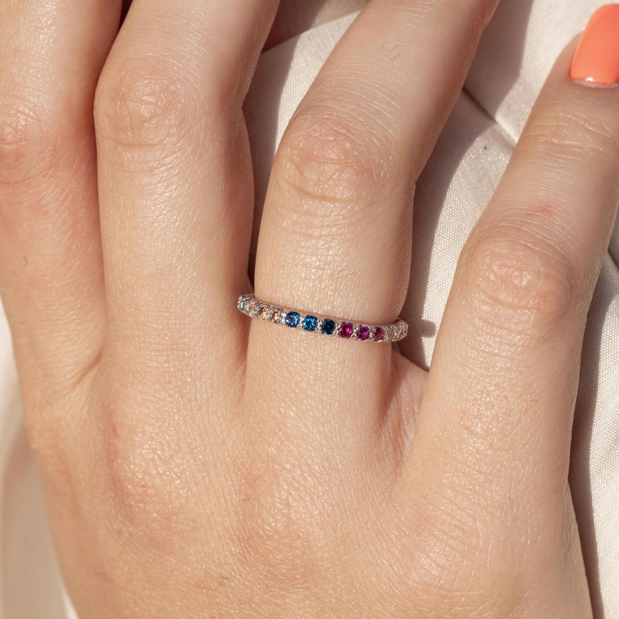 Anillos de plata de ley 925 rodiada con circonitas redondas multicolor - GMR00066RBC