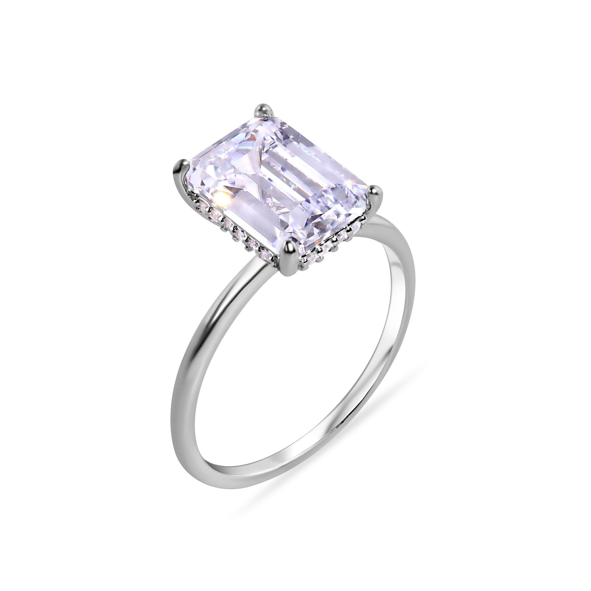 Anillo de plata de ley 925 rodiada con circonita central de talla baguette - GMR00402