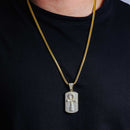 Colgante hip hop con placa de identificación cruzada de circonitas cúbicas en plata de ley 925 bañada en oro - SLP00150GP