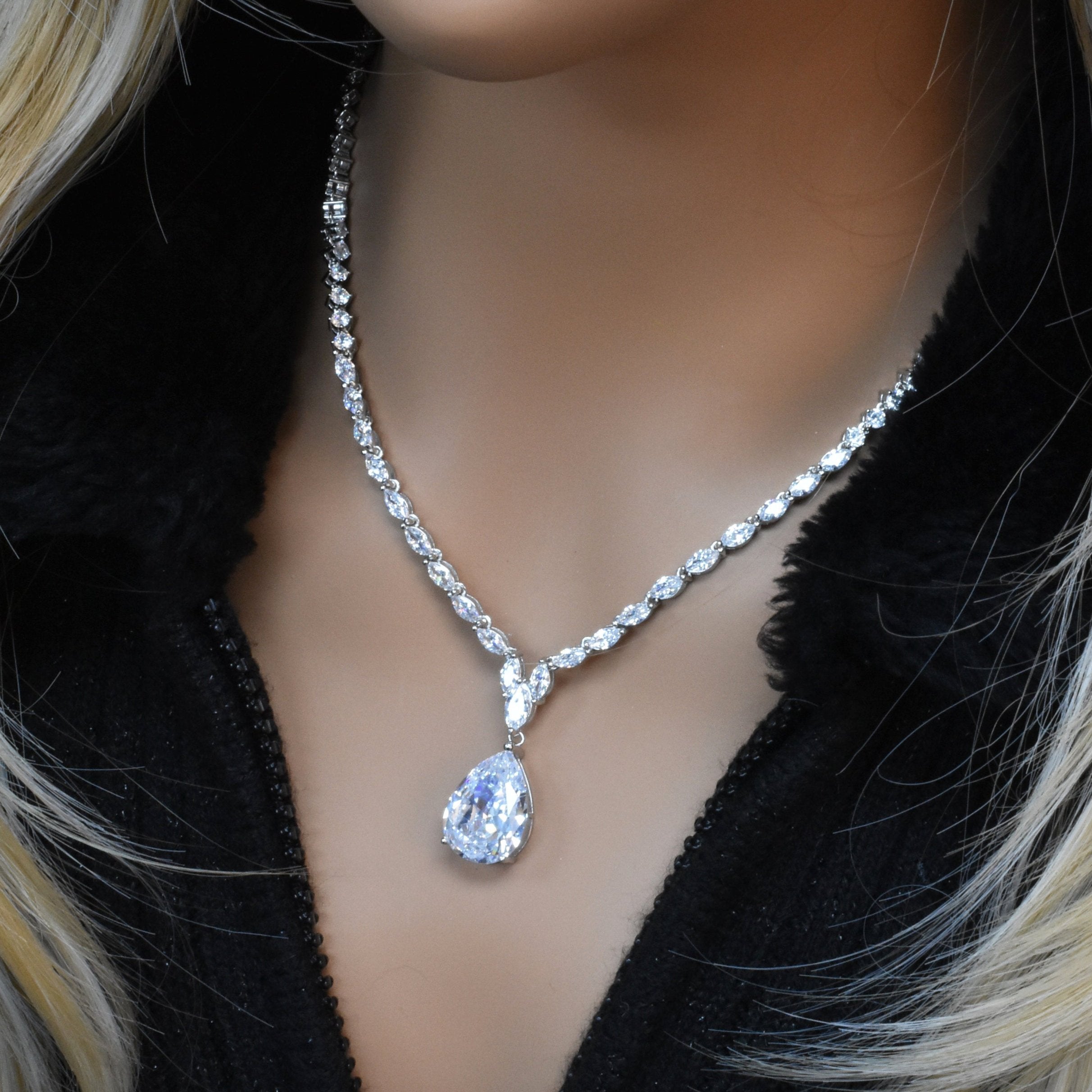 Collar de tenis de plata de ley 925 rodiada con circonitas cúbicas transparentes, redondas y ovaladas - STP01837