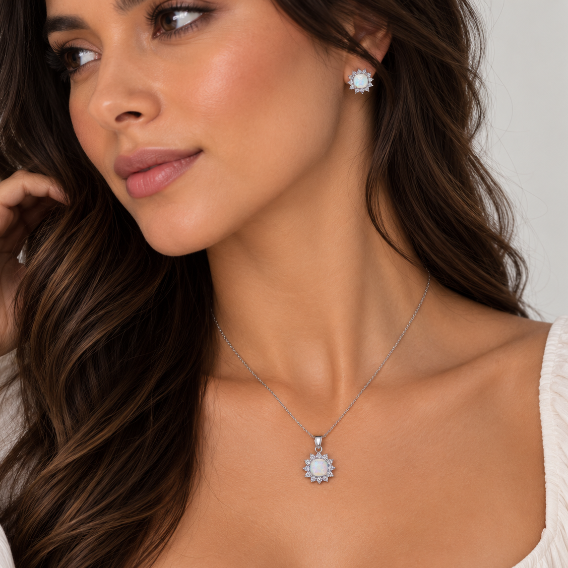 Juego de aretes y collar con circonita cúbica y ópalo chapado en rodio en plata 925 - STS00488