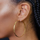 Pendiente de aro de plata de ley 925 bañado en oro con cúpula de 3,5 mm - ARE00027GP