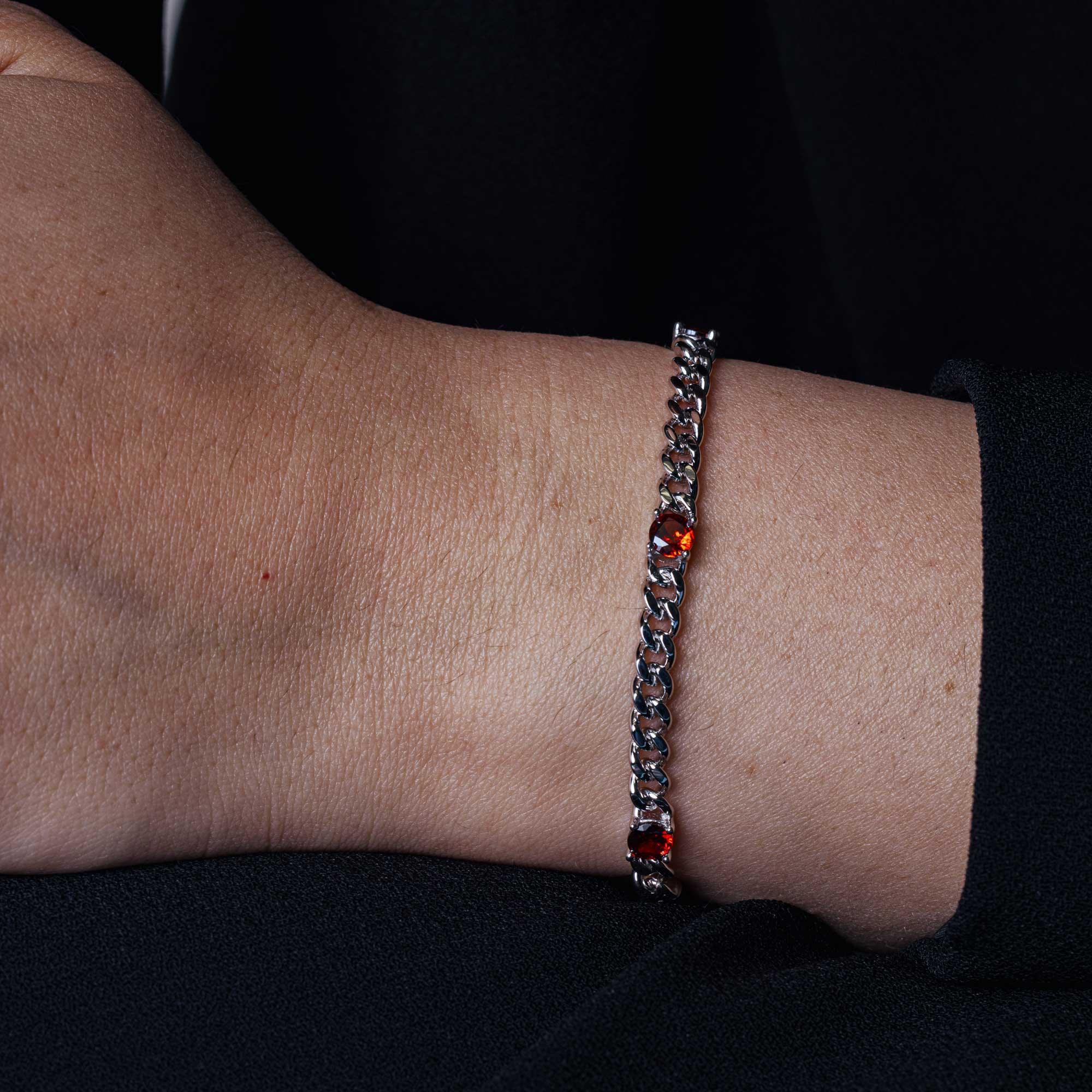 Pulsera de eslabones de circonita roja en plata de ley 925 - BGB00357RED