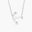 Collar con colgante de ancla lateral sólida chapada en rodio de plata 925 - BGP00880