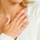 Anillo de eternidad en forma de diamante chapado en rodio 925 - GMR00140