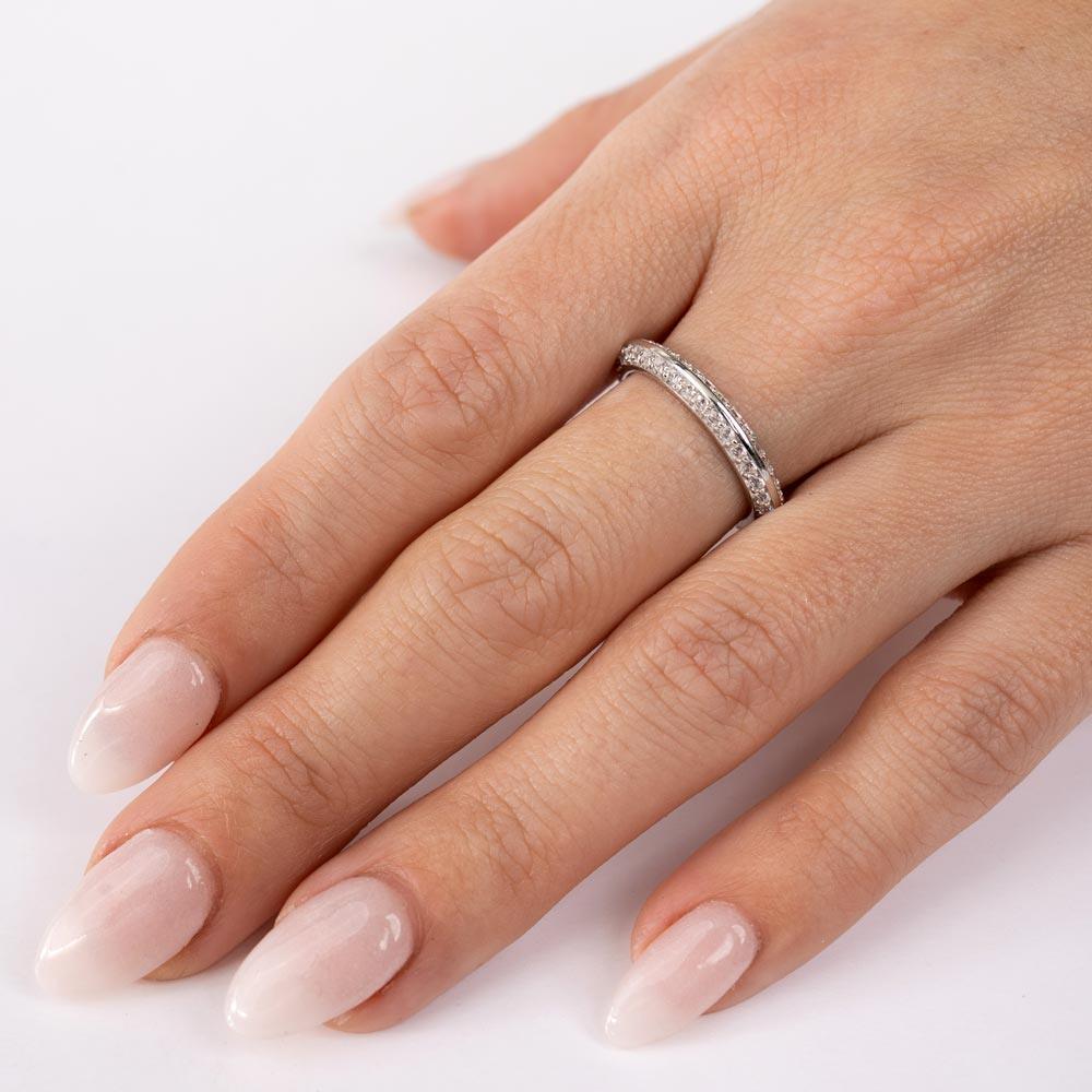 Anillo de eternidad de plata de ley 925 rodiada con circonitas pavé - STR01123