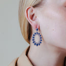 Pendientes colgantes abiertos ovalados de plata de ley 925 rodiada con circonitas azules y transparentes - GME00106-BLU