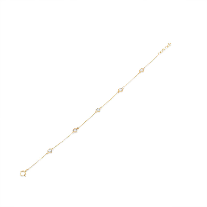 14P00149. - Colgante de oro amarillo de 14 quilates con detalle de corazón de niño sonriente