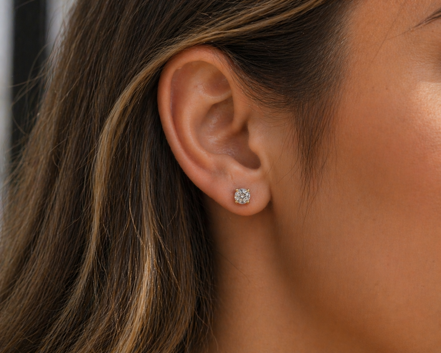 14 Karat Yellow Gold Round Lab Grown Diamonds Screw Back Earring - 14LGME