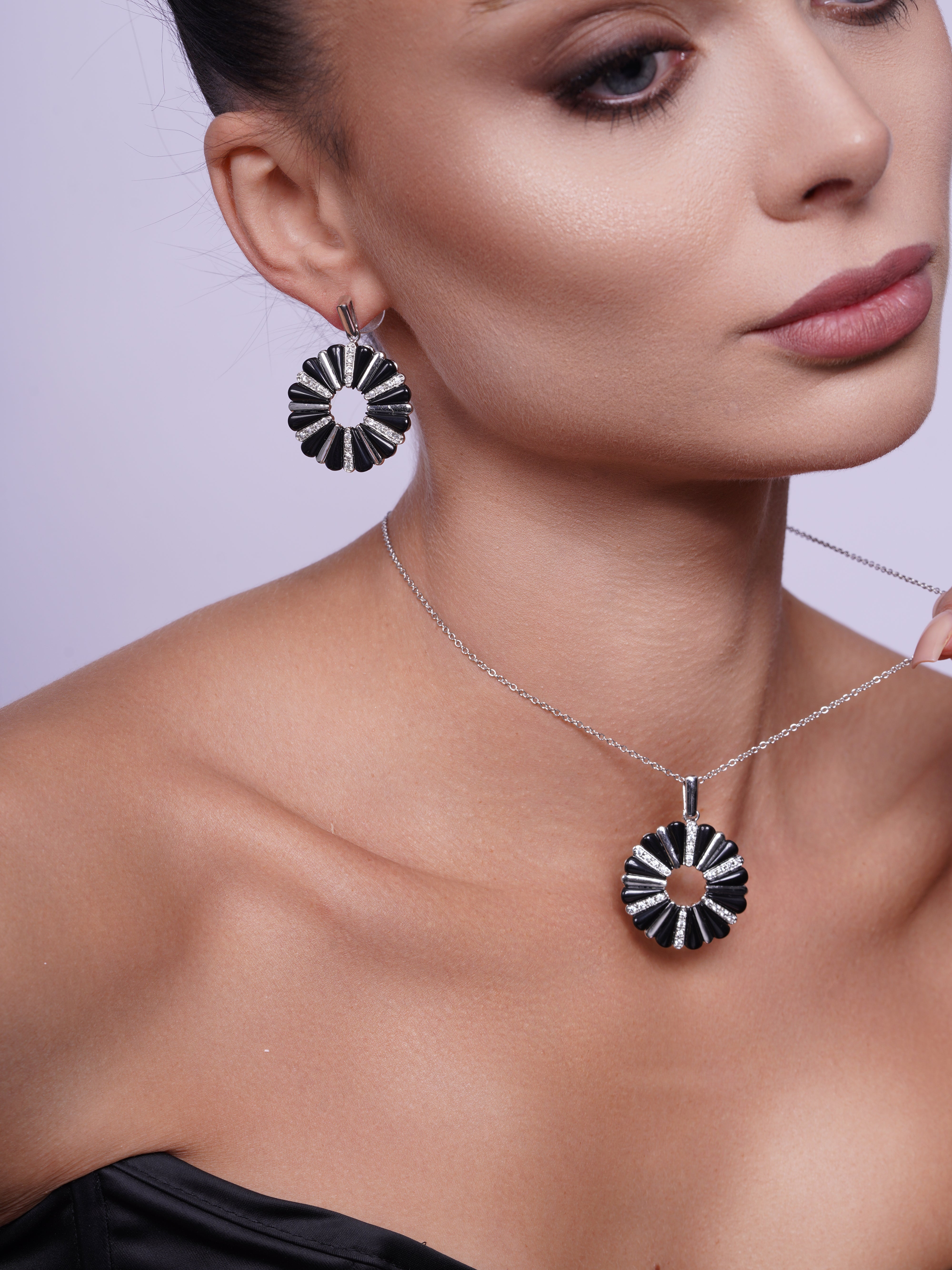 Liquidación - Juego de galletas con forma de flor abierta en plata 925 rodiada - BGS00071