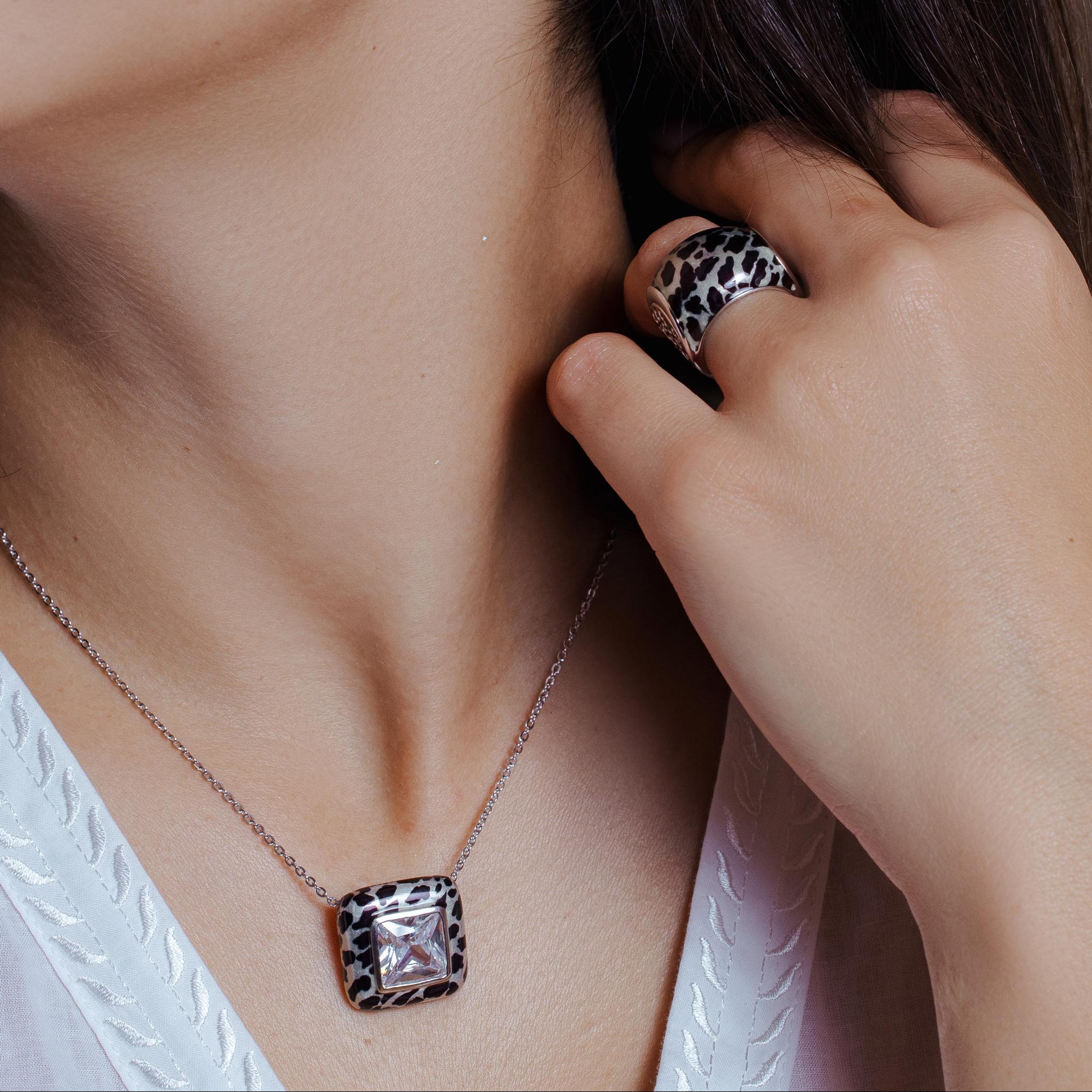 Clearance-Silver 925 Rhodium Plated Square Leopard Print Clear CZ Stud Earring and Necklace Set - BGS00073