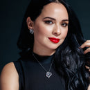 Liquidación - Conjunto de aretes y collar con circonitas transparentes en forma de corazón con estampado de rayas de cebra y baño de rodio en plata 925 - BGS00082