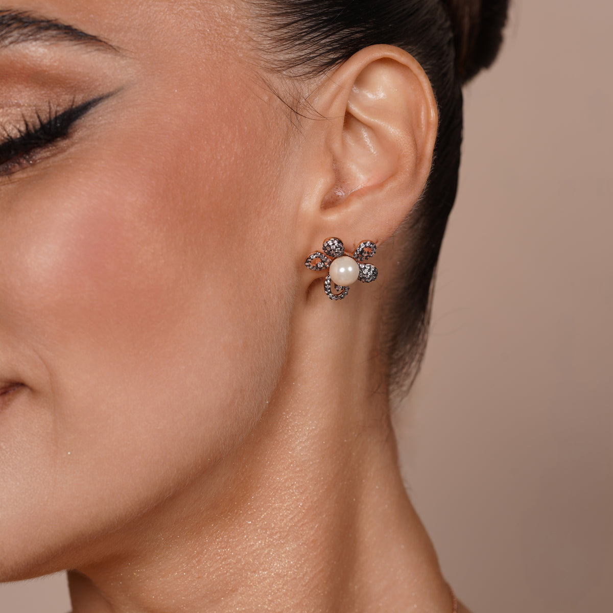 Clearance-Black Rhodium and Gold Plated Clear CZ & Pearl Abstract Flower Earring and Necklace Set - BGS00317