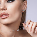 Conjunto de pendientes y colgante de mariposa de plata de ley 925 rodiada con circonitas transparentes y nácar - BGS00623