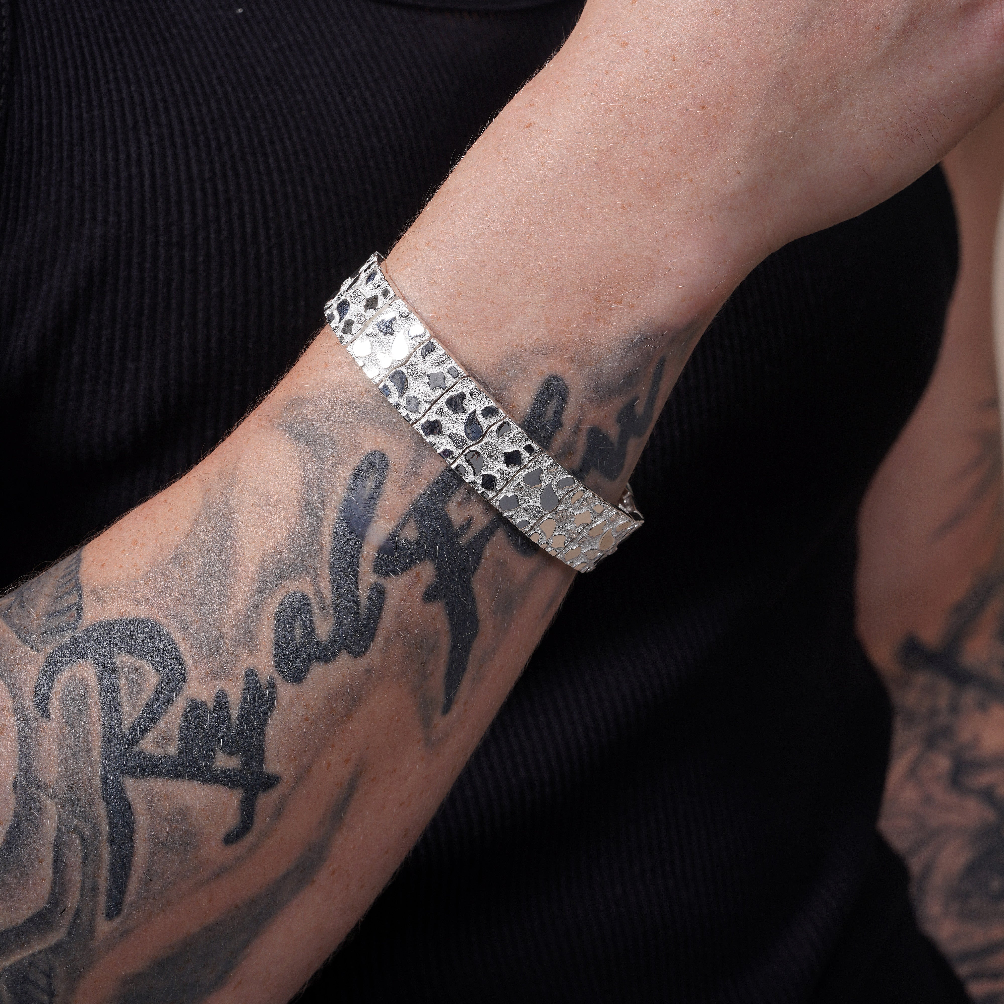 925 Sterling Silver Clustered Nugget 15.9mm Bracelet - CDIB00031