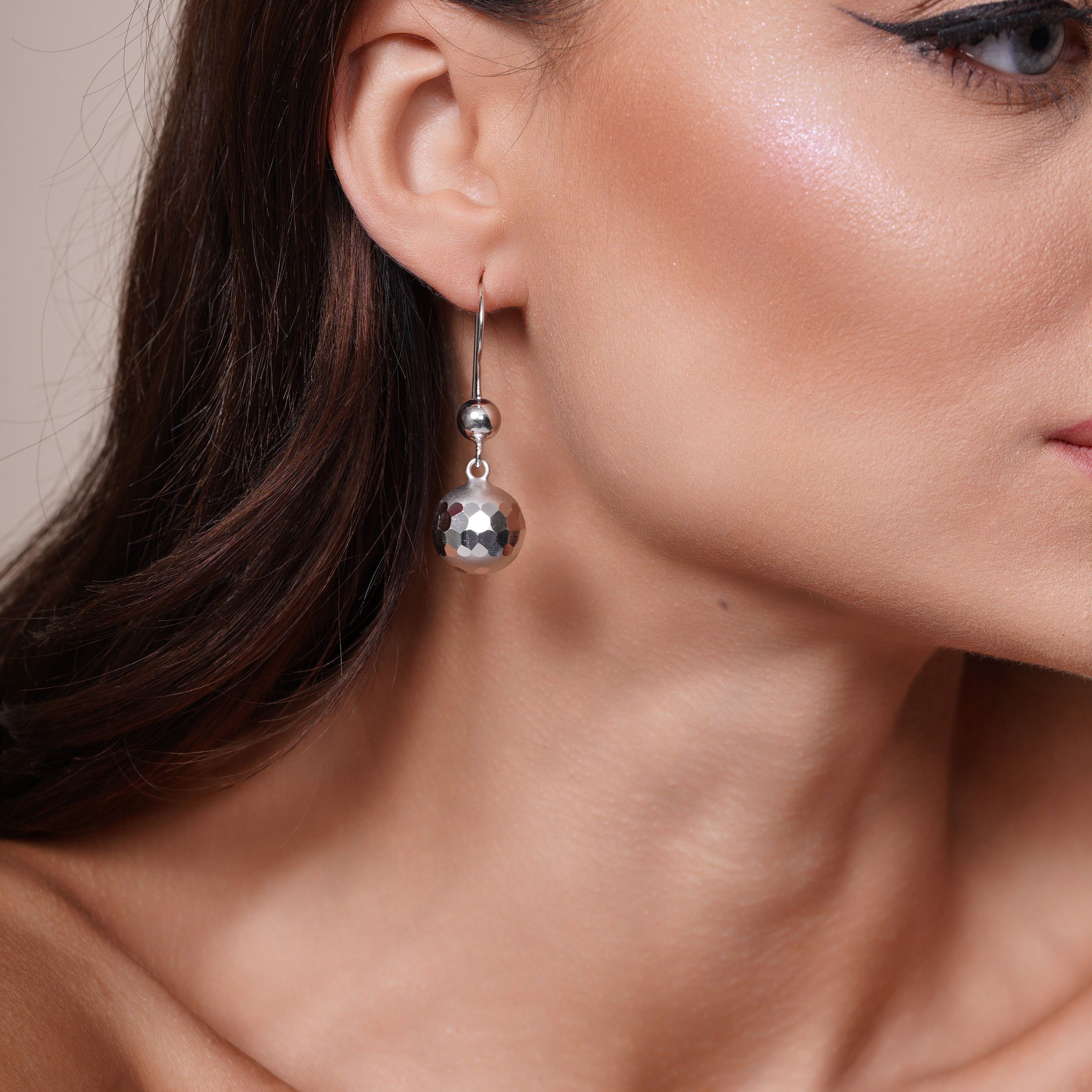 Rhodium Plated 925 Sterling Silver Round Faceted Bead Earrings - DSE00076