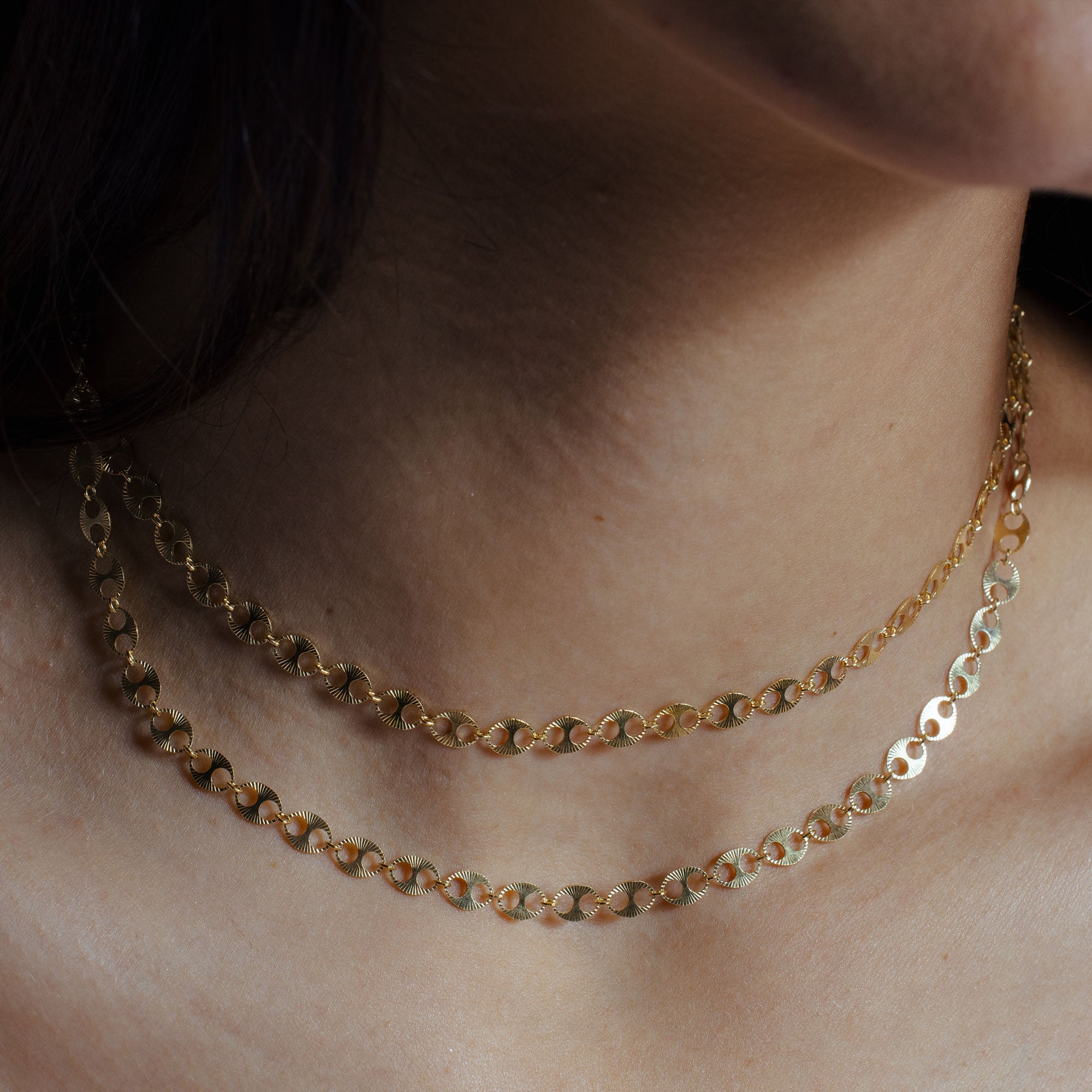 Collar de eslabones de doble agujero en plata de ley 925 bañada en oro - ECN00039GP