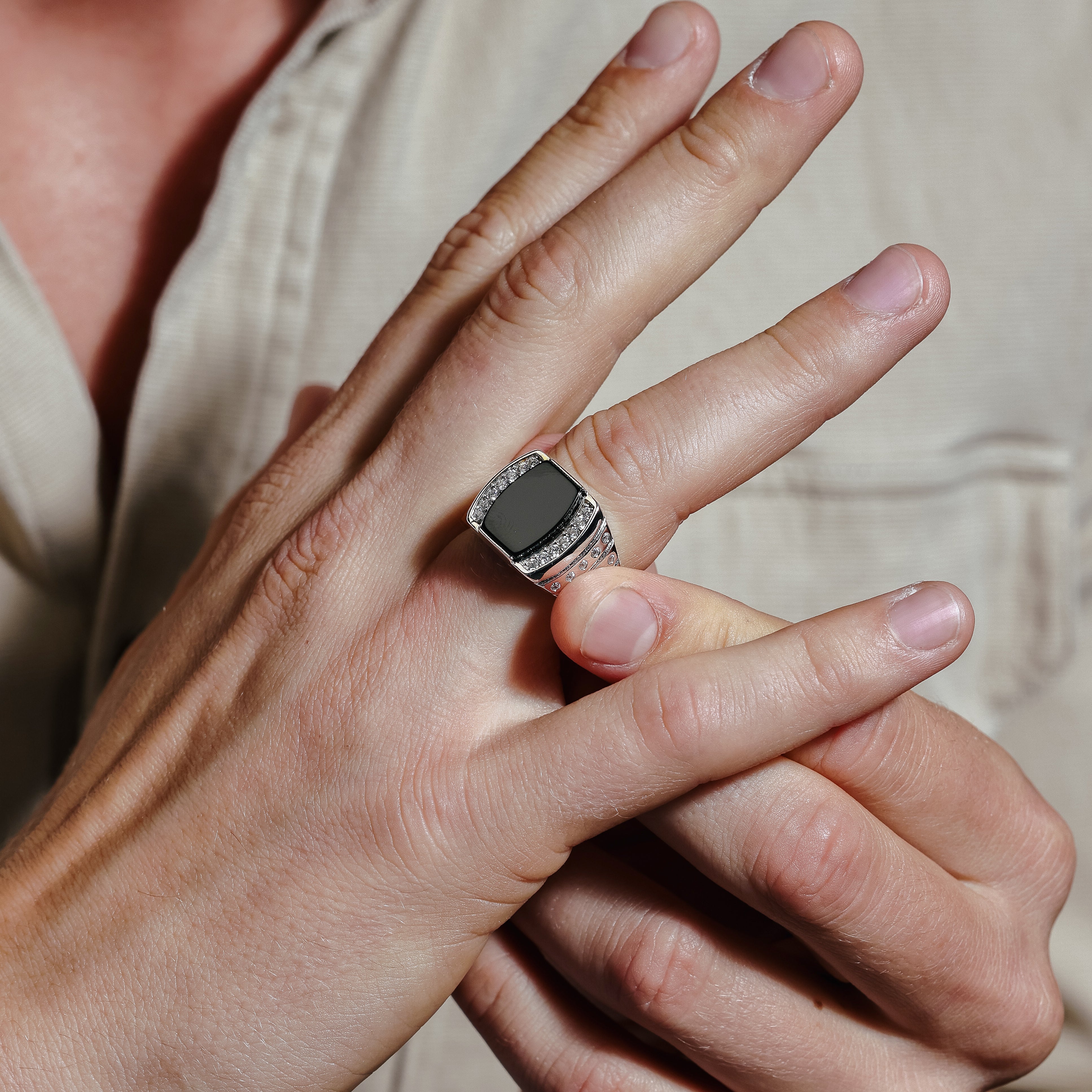 ⑭ゴージャスRING Silver925 Men's Sterling Rhodium Plated 925 Sterling Silver Flat Oval Onyx