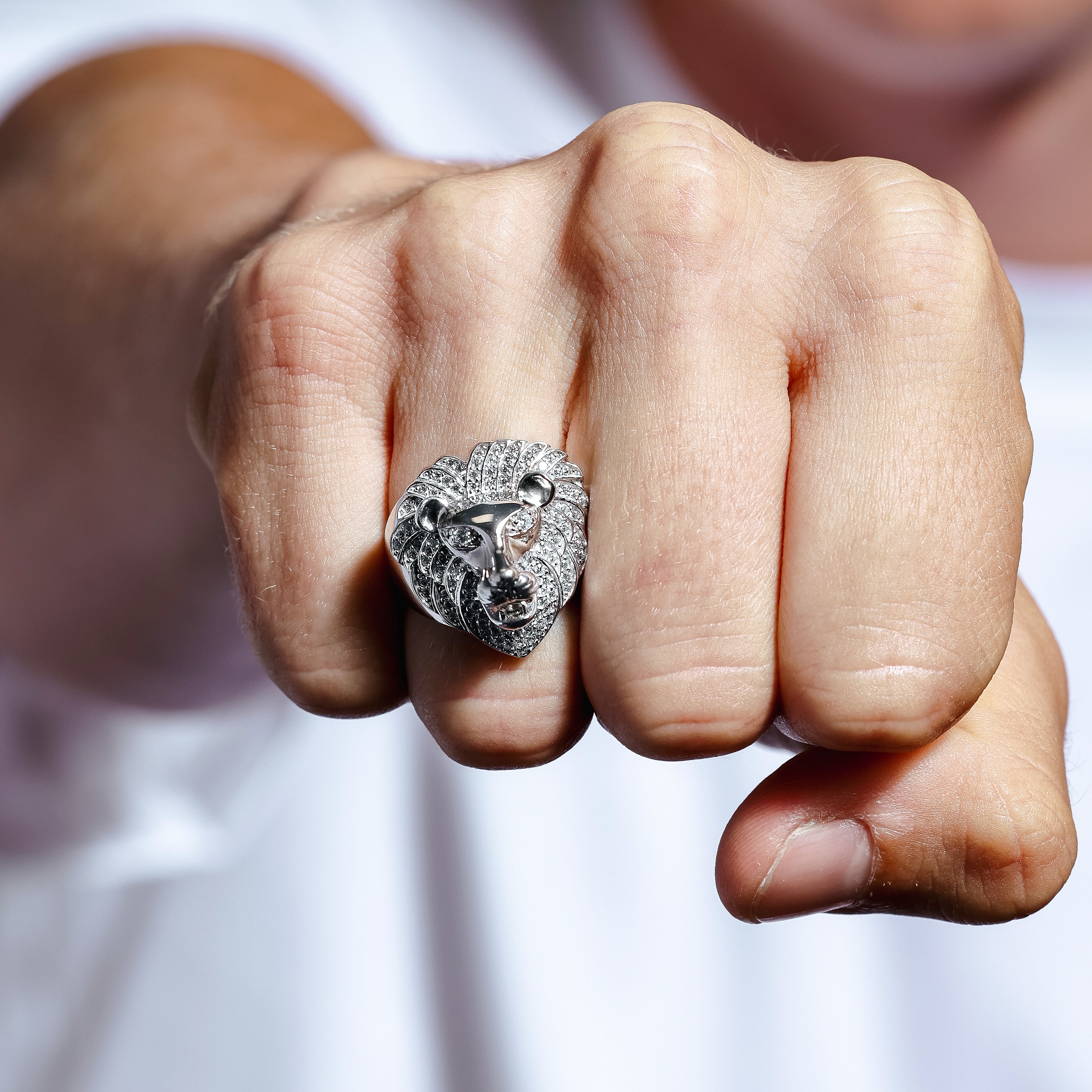 SV925 Lionリング Rhodium Plated 925 Sterling Silver Lion CZ Ring - GMR00311