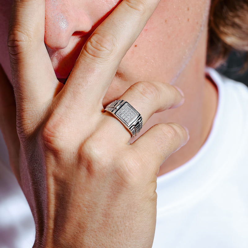 Anillo de plata 925 con circonita cúbica chapada en rodio - GMR00314