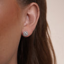 Pendiente de aro con cruz de moissanita en plata de ley 925 rodiada - MGME00037