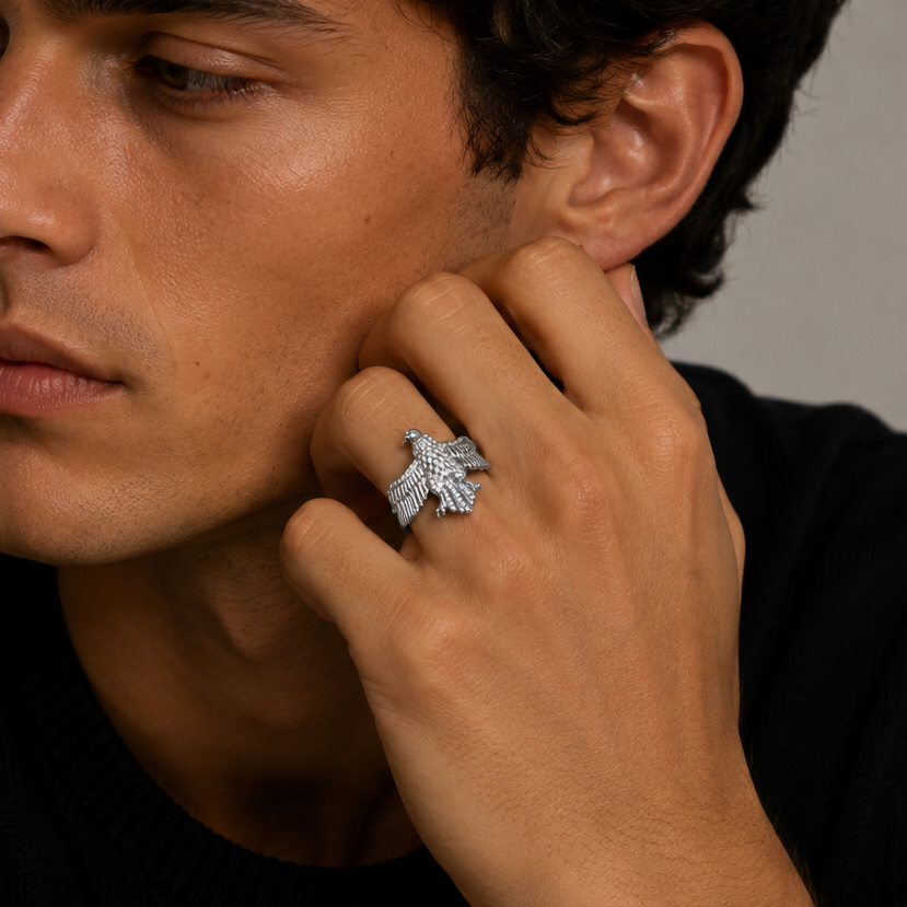 Anillo de declaración de águila de moissanita de plata de ley 925 chapado en rodio para hombre - MGMR00049