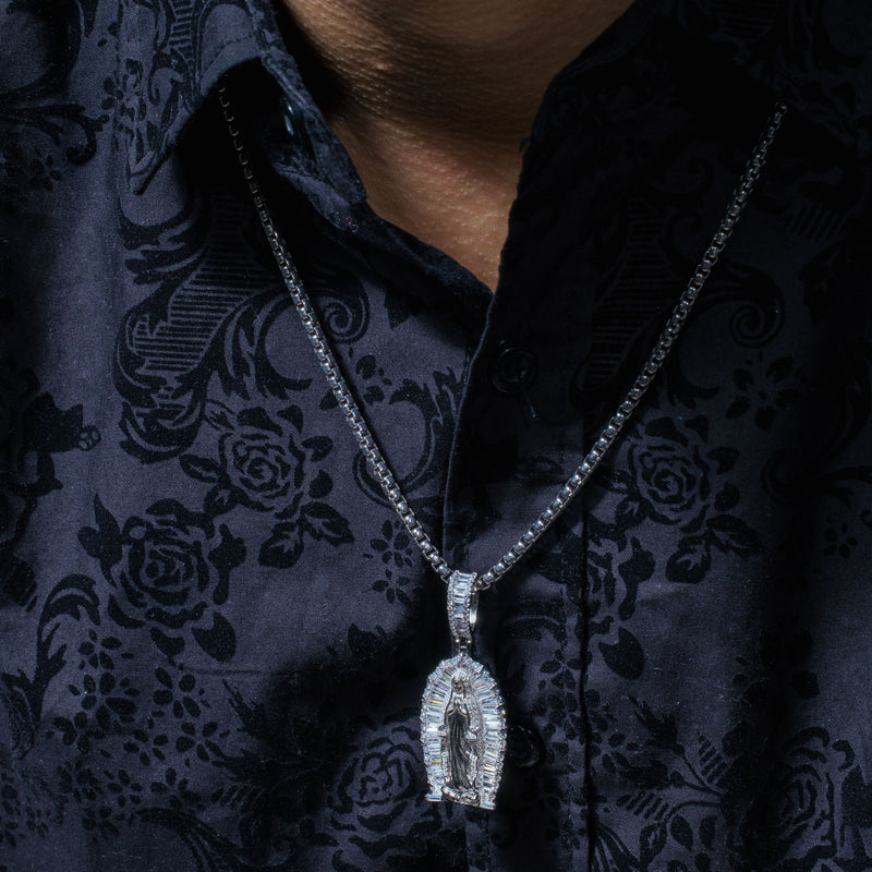 Colgante de plata 925 chapada en rodio con circonita cúbica transparente de Nuestra Señora de Guadalupe de 35 mm - SLP00384