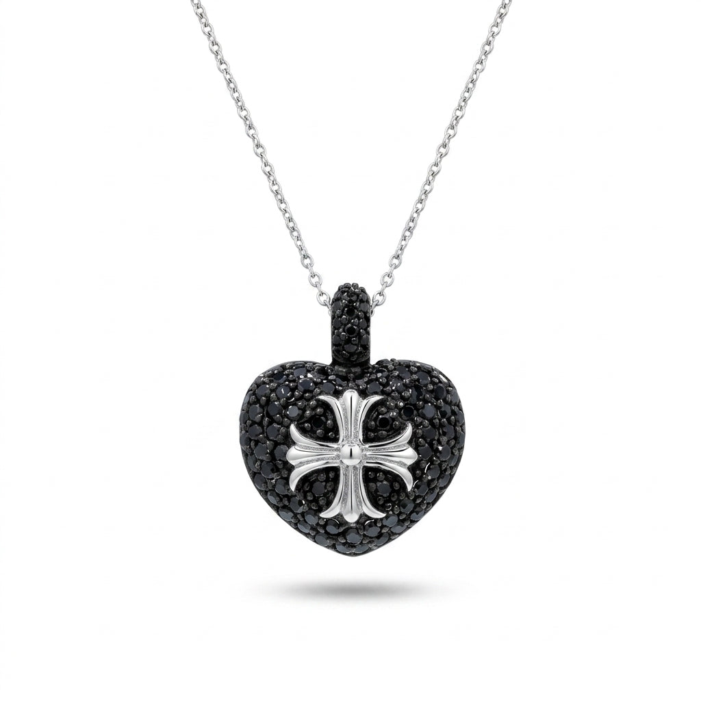 Liquidación - Collar de plata de ley 925 rodiada con corazón negro y cruz de plata - STP00784