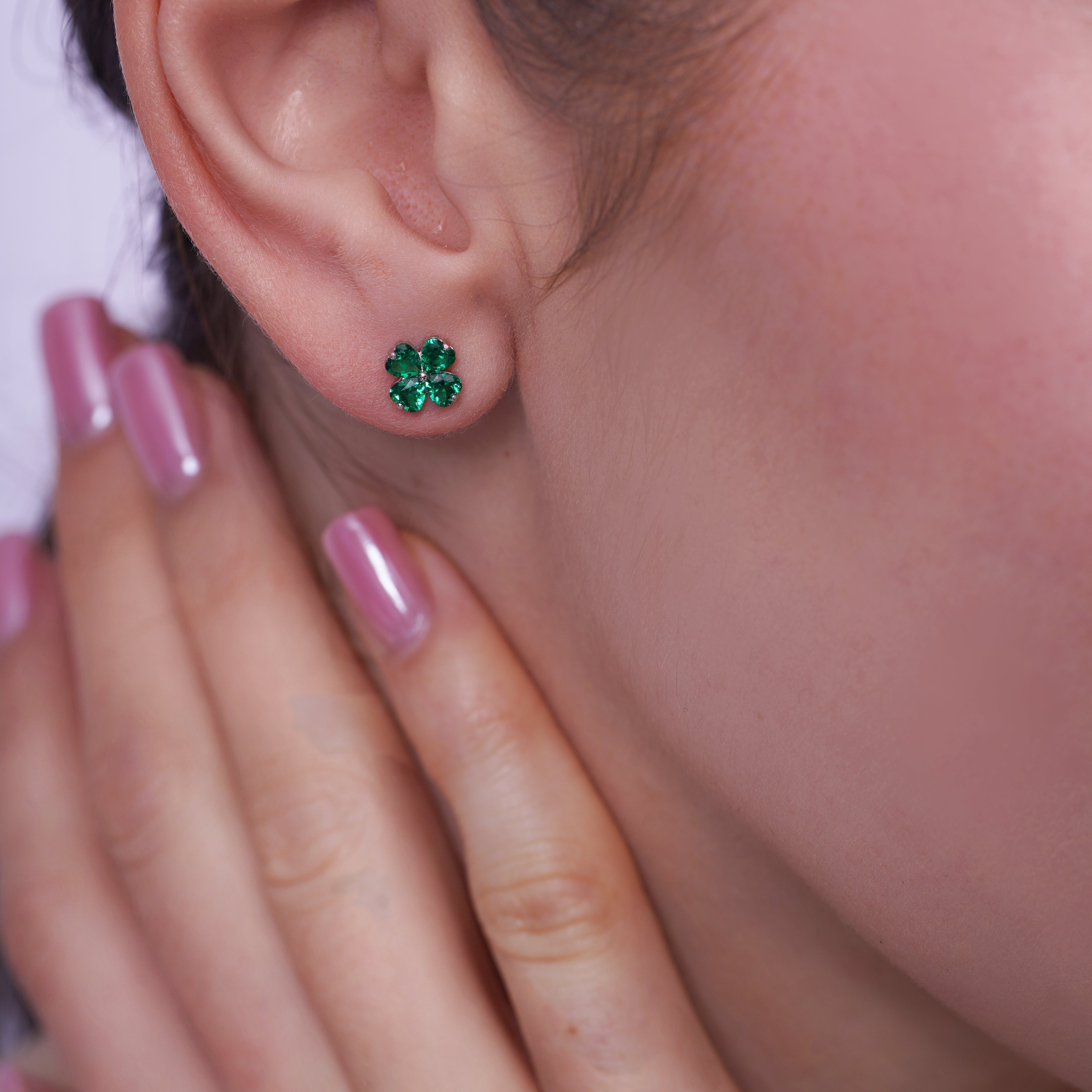 Pendiente de botón de plata de ley rodiada con doble banda de 4,5 mm x 21 mm - GME00131