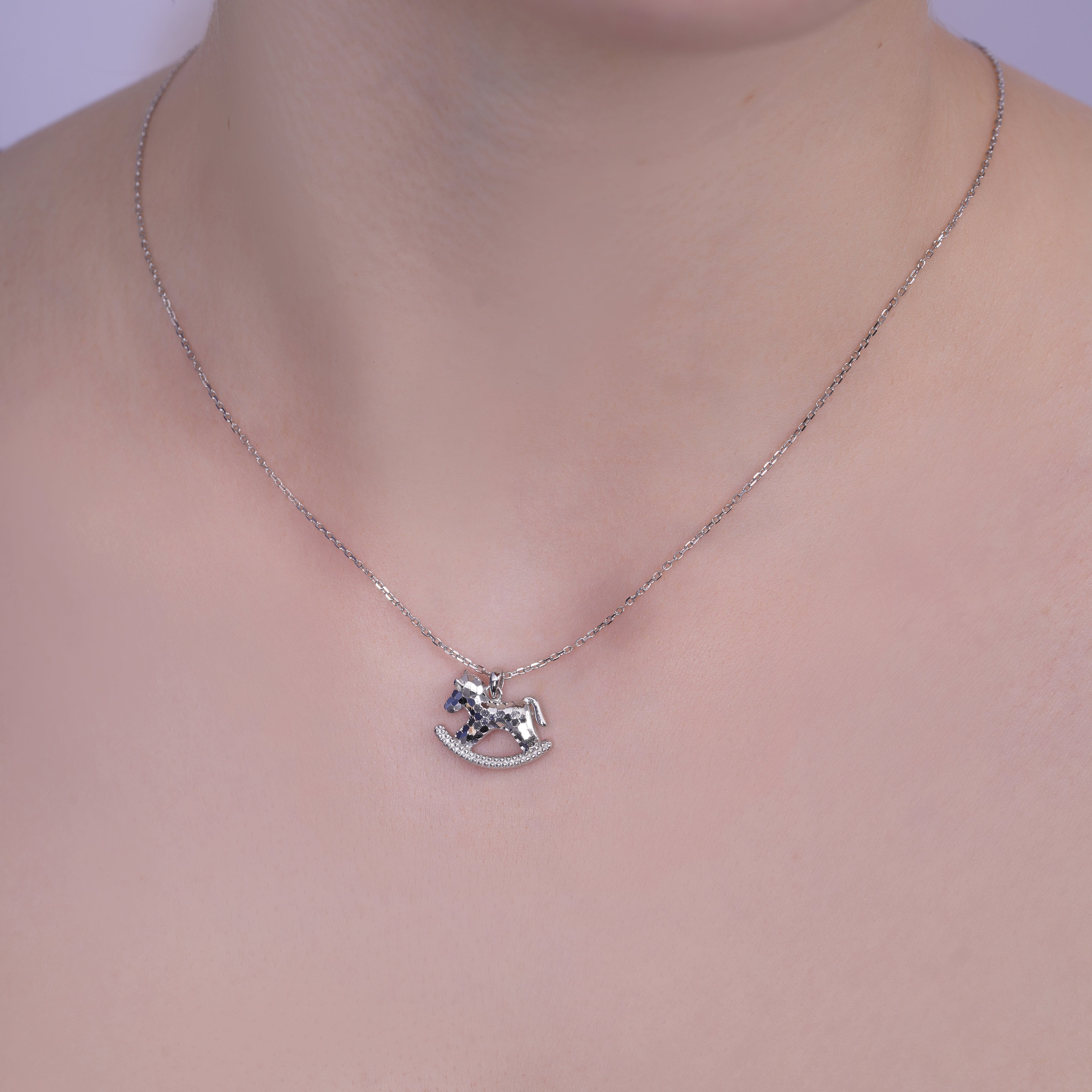 Collar ajustable de trébol de cuatro hojas de 11,2 mm en plata de ley 925 rodiada - GMN00233