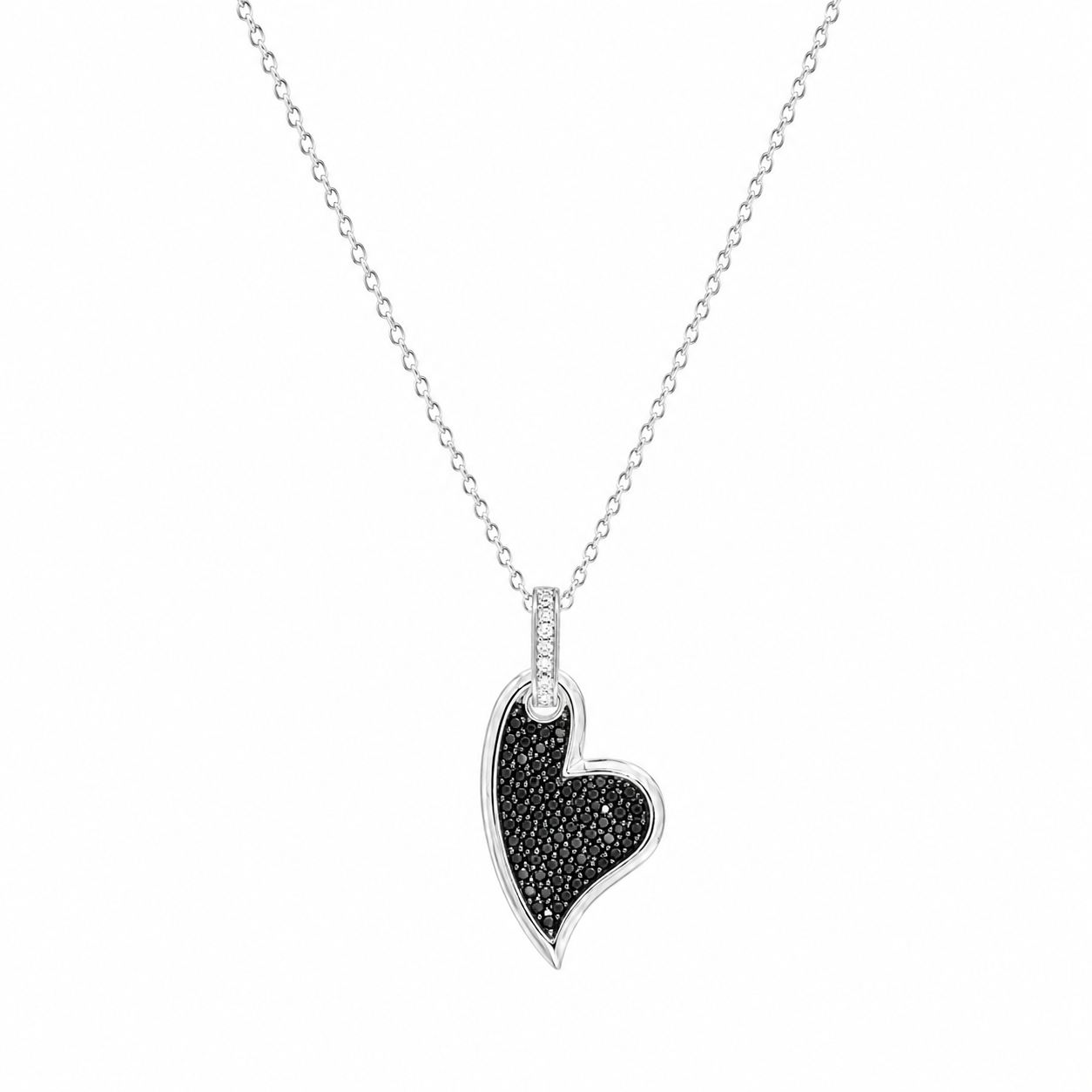 Liquidación - Conjunto colgante de corazón con circonitas cúbicas en plata 925 rodiada y baño de rodio negro con pavé negro - BGS00053