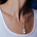 Juego de aretes colgantes y collar colgante con circonita cúbica transparente bañada en rodio de plata 925 - BGS00288