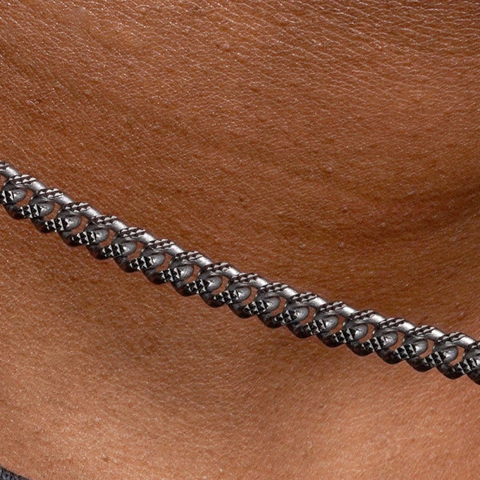 925 Sterling Silver Miami Curb Platinlux Plated One Sided Pyramid Pave 150 4.8mm Bracelet - CH954 BLK