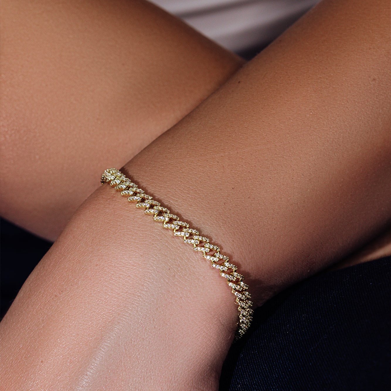 Cadena o pulsera Monaco de plata de ley 925 bañada en oro de 5,5 mm con incrustaciones de circonitas - GMN00212GP | GMB00129GP 