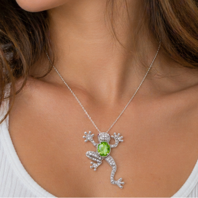 Rhodium Plated 925 Sterling Silver Green CZ Frog Pendant Necklace